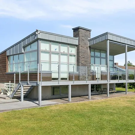4 Bedroom Lovely In Hadsund