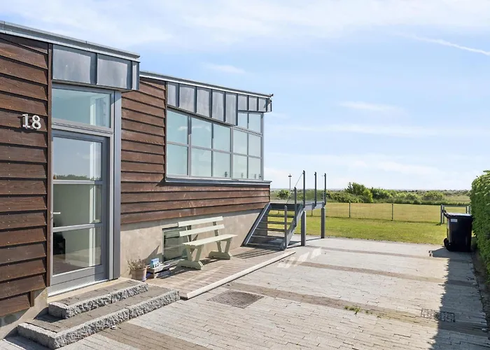 4 Bedroom Lovely In